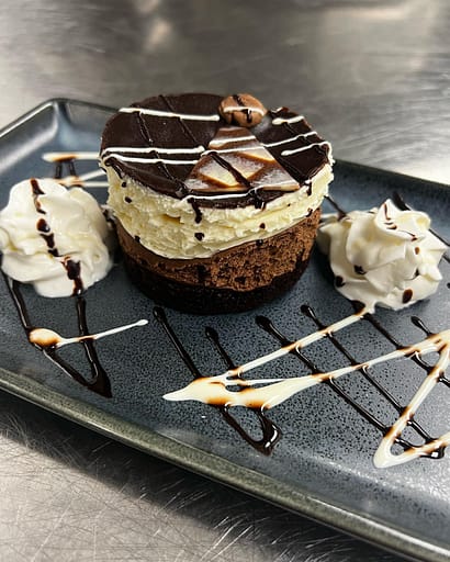 Come in and try the Chocolate Trilogy or one of our other delicious desserts! 🍰 

Open at 5pm! 

#whatsfordinner #natickeats #natickcenter #natickma